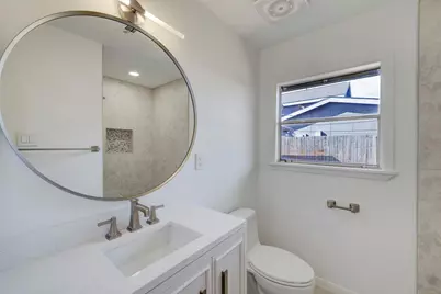 5530 Lincrest Lane, Houston, TX 77056 - Photo 11