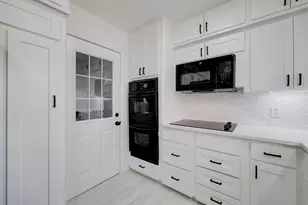 5530 Lincrest Ln, Houston, TX 77056 - Photo 5