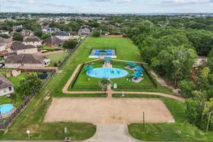 2828 Sand Dune Dr, Seabrook, TX 77586 - Photo 33