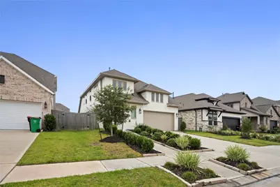 8726 Windsong Trail Drive, Missouri City, TX 77459 - Photo 3