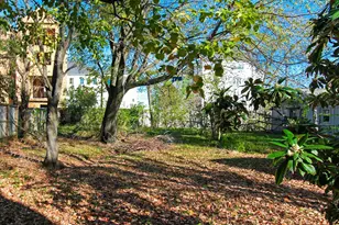 6100 Clarkson Ln, Houston, TX 77055 - Photo 1