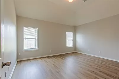 17323 Stonehedge Drive, Houston, TX 77073 - Photo 11