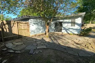 7723 Fondren Rd, Houston, TX 77074 - Photo 15