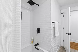 3902 Colquitt St, Houston, TX 77027 - Photo 19