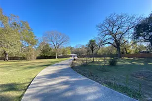 2581 Mann Rd, Conroe, TX 77303 - Photo 13