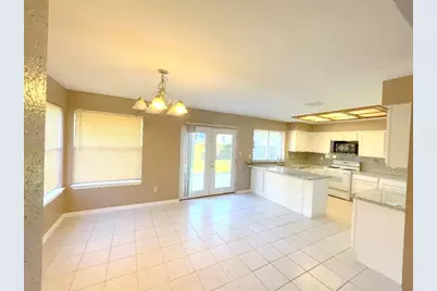 11931 Hedgegate Drive, Houston, TX 77065 - Photo 3