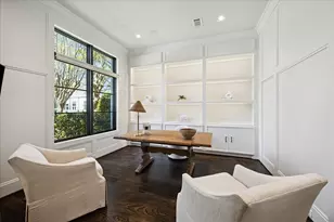 2117 Dickey Pl, Houston, TX 77019 - Photo 9