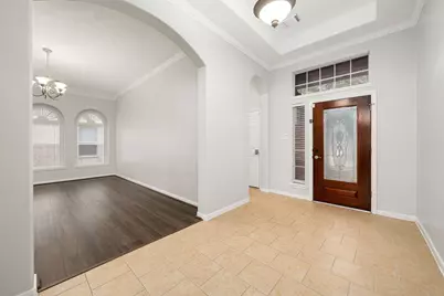 2010 Lincoln Crest Way, Sugar Land, TX 77498 - Photo 7