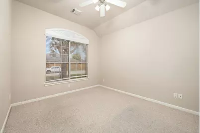 2010 Lincoln Crest Way, Sugar Land, TX 77498 - Photo 33