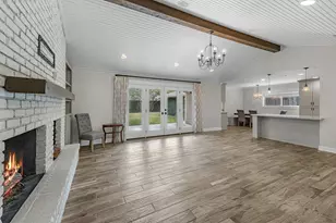 10211 Candlewood Dr, Houston, TX 77042 - Photo 7