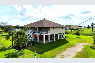 1404 Pickney Avenue, Port Bolivar, TX 77650 - Photo 3