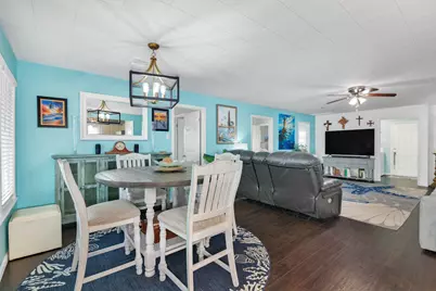 1404 Pickney Avenue, Port Bolivar, TX 77650 - Photo 11