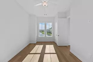 26618 Estuary Dr, Galveston, TX 77554 - Photo 11