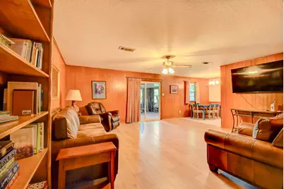 632 Northridge Street, Angleton, TX 77515 - Photo 7