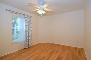 1267 W 17th St, Houston, TX 77008 - Photo 3