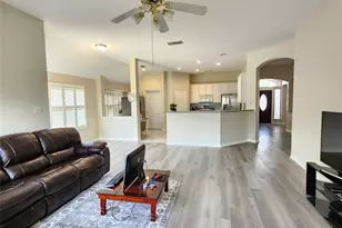 1606 Tynemouth Dr, Pasadena, TX 77504 - Photo 5