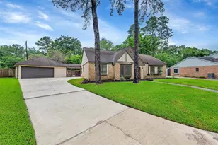 2010 Tucumcari Dr, Houston, TX 77090 - Photo 3