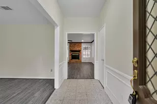 2010 Tucumcari Dr, Houston, TX 77090 - Photo 5