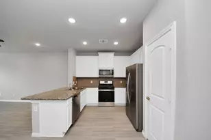12682 Beatrice Terrace Dr, Humble, TX 77346 - Photo 19