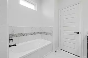2802 Maryland Ave, League City, TX 77573 - Photo 21
