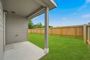 1879 Redwood Ln, Dayton, TX 77535 - Photo 27