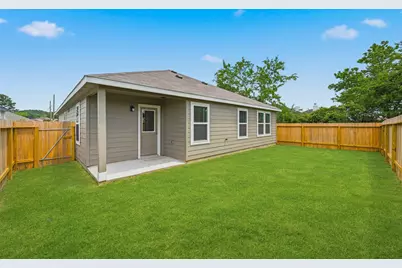 1879 Redwood Lane, Dayton, TX 77535 - Photo 29