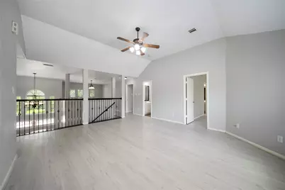 312 Falcon Lake Drive, Friendswood, TX 77546 - Photo 15