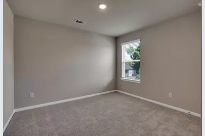 2405 Stonewall Street, La Marque, TX 77568 - Photo 11