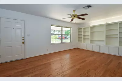 5508 Jessamine Street, Houston, TX 77081 - Photo 5