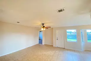 521 N 26th Ave, Texas City, TX 77590 - Photo 5