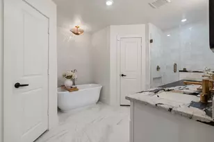 10726 Russett Dr, Houston, TX 77042 - Photo 21