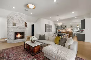 10726 Russett Dr, Houston, TX 77042 - Photo 11