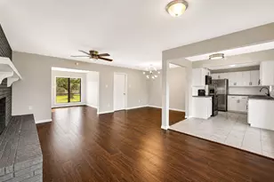 32231 Sandwedge Dr, Waller, TX 77484 - Photo 5