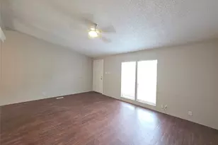 13024 Falling Oak Dr, Willis, TX 77318 - Photo 9