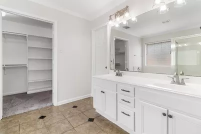 1905 Plum Falls Lane, Pearland, TX 77581 - Photo 17