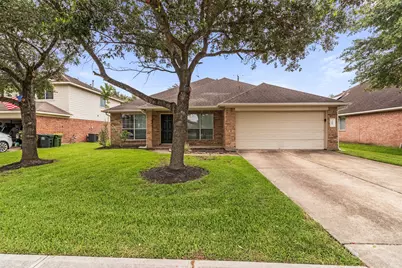 1905 Plum Falls Lane, Pearland, TX 77581 - Photo 1