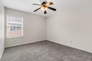 1905 Plum Falls Ln, Pearland, TX 77581 - Photo 21