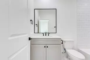 1307 E 27th St, Houston, TX 77009 - Photo 41