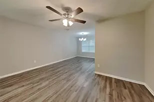 9322 Bayou Bluff Dr, Spring, TX 77379 - Photo 3