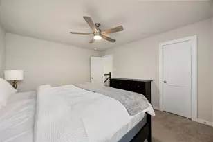 21622 Wave Holw Dr, Cypress, TX 77433 - Photo 31