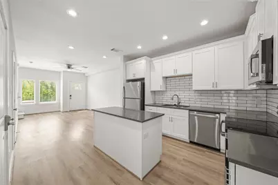 4007 New Orleans Street #B, Houston, TX 77020 - Photo 5