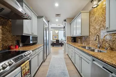 914 Main Street #1204, Houston, TX 77002 - Photo 1