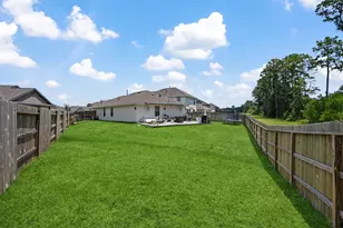 20802 Masella Ridge Dr, New Caney, TX 77357 - Photo 17