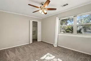 915 Merriman Ct Ct, Friendswood, TX 77546 - Photo 11