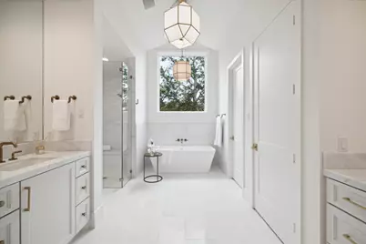 1707 Bayram Drive, Houston, TX 77055 - Photo 9
