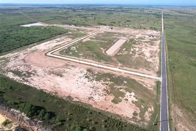 1033 Wrangler Way, Sealy, TX 77474 - Photo 5