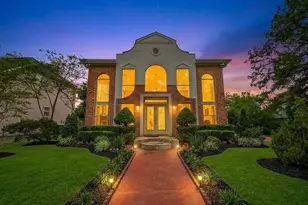 5437 Loch Lomond Dr, Houston, TX 77096 - Photo 1