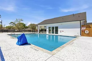 7617 Inwood Hls Ln, Houston, TX 77088 - Photo 37