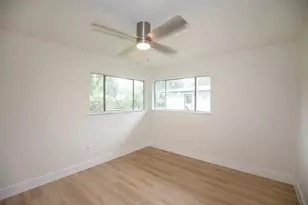124 Lazy Ln, Baytown, TX 77520 - Photo 21