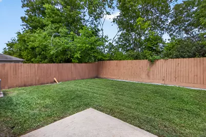 919 Staffordale Manor Lane, Houston, TX 77047 - Photo 17
